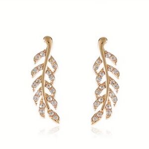 Elegant Gold Leaf Earrings